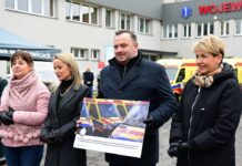 11 nowych nowoczesnych ambulansów trafiło do WPR. Część zostanie w Katowicach