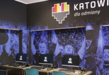 Uczniowie katowickiej szkoły wywalczyli nowoczesną salę komputerową. Kosztowała 90 tys. zł