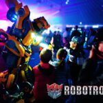 Robotrons: Niepokonani Aniołowie Galaktyki – Zapraszamy 14 maja do Dąbrowy Górniczej!