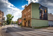 Nowy mural odsłonięto w Katowicach. To postać związana z Katowicami i Załężem