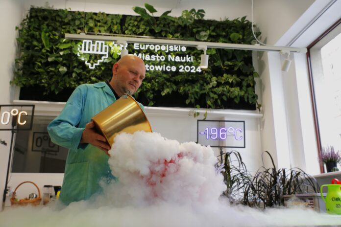 Kato Science Corner działa od dziś na rogu Pocztowej i Młyńskiej Fot. D. Czapla