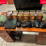 Funkcjonariusze katowickiej KAS weszli do sklepów w Chorzowie i Gliwicach