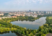 Ciało mężczyzny znaleziono przed blokiem na osiedlu Tysiąclecia