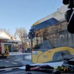 W Katowicach autobus elektryczny rozładował się w trakcie trasy. Odholowano go