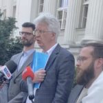 „Lex deweloper” na Burowcu niezgodne z prawem. Sąd zatrzymał uchwałę radnych, będzie wniosek do prokuratury