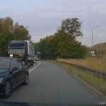 Mieszkaniec Katowic spowodował duże zagrożenie na drodze. O włos od wypadku (wideo)