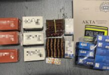 Katowicka policja stawia 221 zarzutów obywatelowi Ukrainy. Handlował lekami na potencję