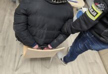 Oszukali 91-latkę metodą „na policjanta”. Padły strzały, sprawcy aresztowani