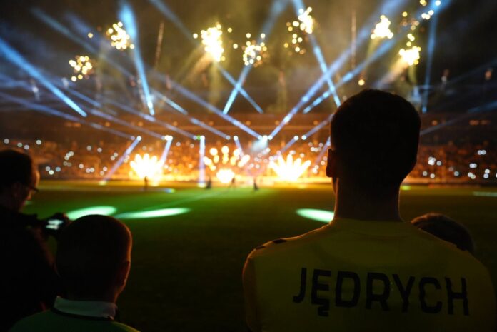 487102920_991273929775887_7835711076499467199_n