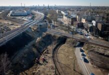 Kolej przebuduje wiadukt przy ul. Wiosny Ludów. Utrudnienia dla kierowców i tramwajów od 28 kwietnia