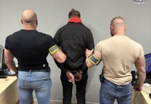 17-latek zatrzymany przy bankomacie w Katowicach. Na potęgę wypłacał gotówkę korzystając z kodów BLIK