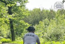 Policyjne patrole rowerowe wracają na ulice Katowic. Ma być bezpieczniej