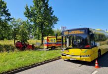 Wypadek na ul. Mikołowskiej. Zderzenie autobusu z osobówką. Zjazd na A4 zablokowany