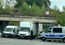 Wiśniowa zablokowana, cierpliwość kierowców na wyczerpaniu