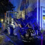 Pożar koparki w Ligocie. Mieszkańców obudziły wybuchy