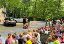 Ponad 1,8 tys. katowickich dzieci spotkało się z Rajdowymi Mistrzami Polski w ramach akcji promującej bezpieczeństwo ruchu drogowego