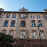 Nowe dachy, elewacje i okna. KZGM realizuje kolejne inwestycje Kamienica na Plebiscytowej