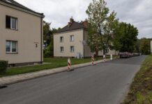 Rozpoczął się remont ulicy Warzywnej Dwa budynki przy ulicy