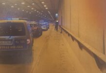 Kierowcy pobili się po kolizji w tunelu