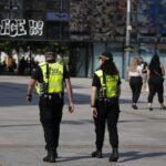 Bezpieczniejsze Katowice – miasto wprowadza nowe działania na rzecz bezpieczeństwa i wsparcia mieszkańców Dwójka strażników miejskich