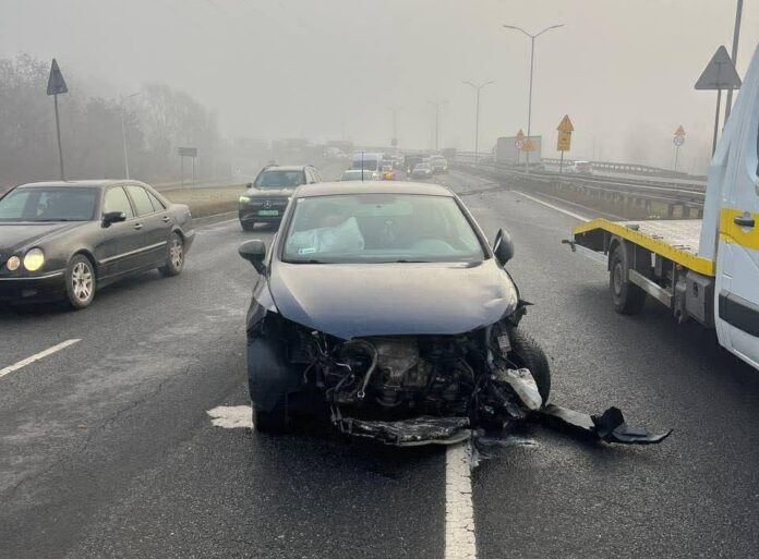 samochód po wypadku