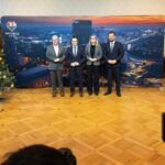 Katowicki TBS z 17,5 mln zł wsparcia. Nowe mieszkania i przedszkole powstaną przy ul. Kossutha 11 Ludzie stojący na tle zdjęcia panoramy miasta